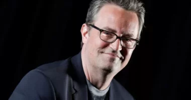 Ylli i “Friends”, Matthew Perry varroset në Los Anxhelos