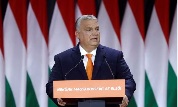 Orban akuzohet se po përpiqet të heshtë kritikët me ligjin e ri në Hungari