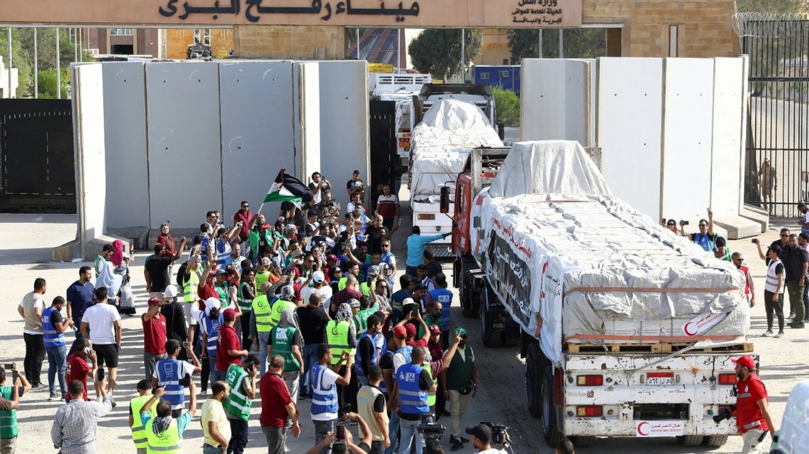 Egjipti: 130,000 litra naftë do të dërgohen në Gaza pas hyrjes në fuqi të armëpushimit