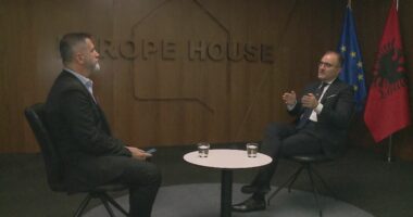 Pandëshkueshmëria, Soreca për VOA: SPAK të vijojë luftën pa trysni politike e pa ndërhyrje