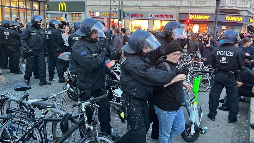 Gjermani, policia kryen bastisje ndaj grupeve që mbështesin Hamasin