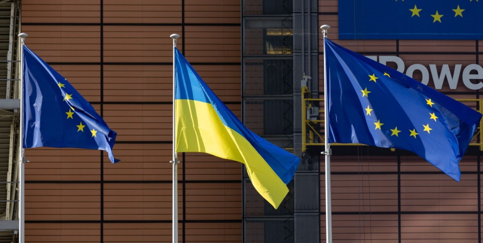 BE, pikëpyetje mbi propozimin për një fond afatgjatë për Ukrainën