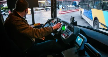 Pse duhet të përshëndesim shoferët e autobusëve?