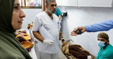 Gaza, fëmijëve u japin qetësues për t’u lehtësuar dhimbjet ndërsa vdesin