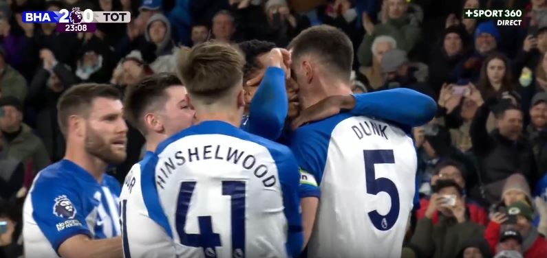 VIDEO/ “Pulëbardhat” nuk ndalen, Tottenham ndëshkohet përsëri