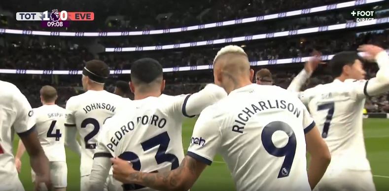 VIDEO/ Zhbllokohet rezultati, Tottenham ndëshkon Everton