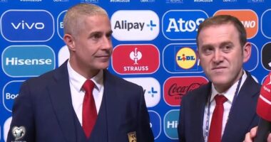 &ldquo;Do shkojm&euml; t&euml; tregojm&euml; forc&euml;n&rdquo;, Sylvinho i emocionuar pas shortit: Na pret nj&euml; sfid&euml; e bukur