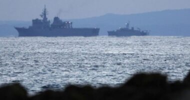 Rrëzimi i avionit amerikan në oqean, gjenden trupat e 5 anëtarëve