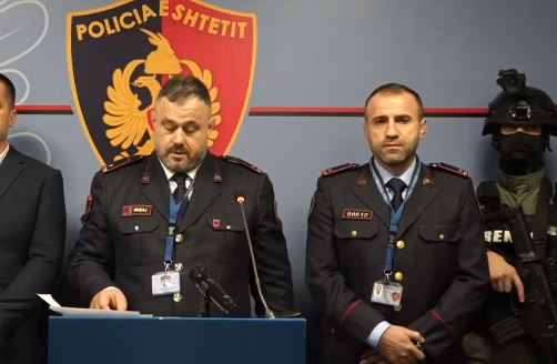 EMRAT/ Shkatërrohet grupi kriminal në Vlorë, 10 të arrestuar dhe proceduar. Sekuestrohen 500 kg kanabis