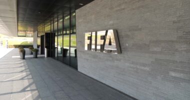 Krijimi i Super League, reagon FIFA: Do të analizojë vendimin në koordinim me UEFA-n në interes të të gjithë tifozëve të futbollit
