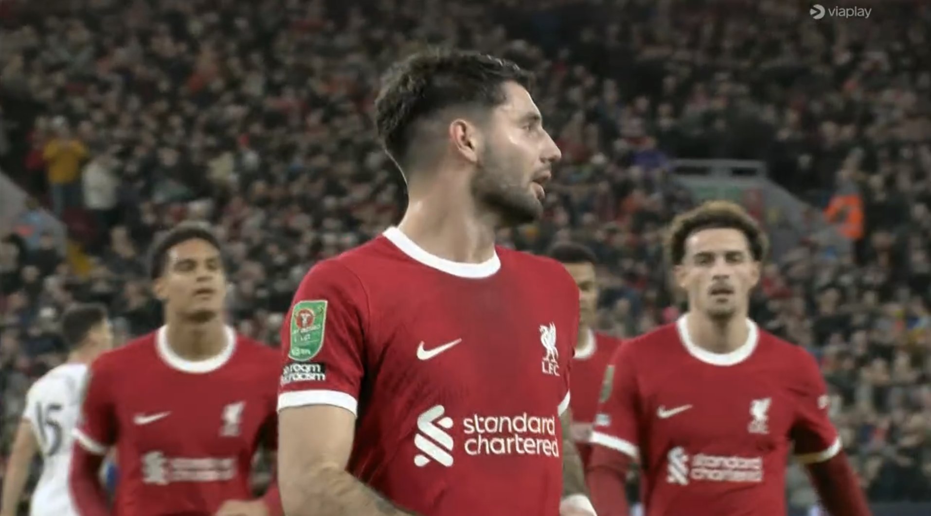 VIDEO/ Goditje fantastike e Szoboszlai, Liverpool merr avantazhin në “Anfield Road”