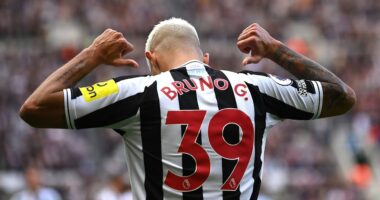 Bar&ccedil;a do Guimaraes, &ldquo;Katalanasit&rdquo; nxjerrin n&euml; shitje &ldquo;bomberin&rdquo; p&euml;r &ldquo;yllin&rdquo; brazilian