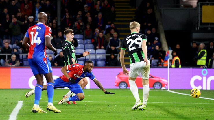 VIDEO/ Brighton ngec në transfertën e Crystal Palace, “Pulëbardhat” mjaftohen me 1 pikë në “Selhurst Park”