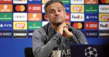 &ldquo;P&euml;r ne &euml;sht&euml; nj&euml; finale&rdquo;, Luis Enrique k&euml;rkon pik&euml; n&euml; &ldquo;Signal Iduna Park&rdquo;: Zbresim n&euml; fush&euml; p&euml;r rezultat