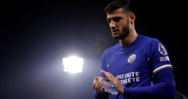 Broja, nj&euml; &ldquo;Djall i Kuq&rdquo;?! P&euml;r sulmuesin &ldquo;Kuqezi&rdquo; interesohet edhe Manchester United