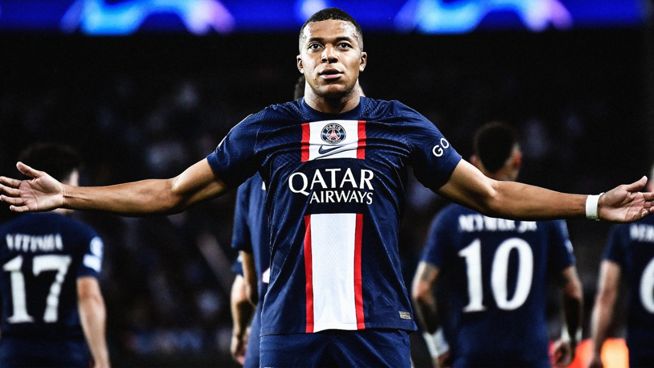 Të çmendur pas Mbappe, sulmuesi francez “pushton” sërish merkaton e futbollit botëror