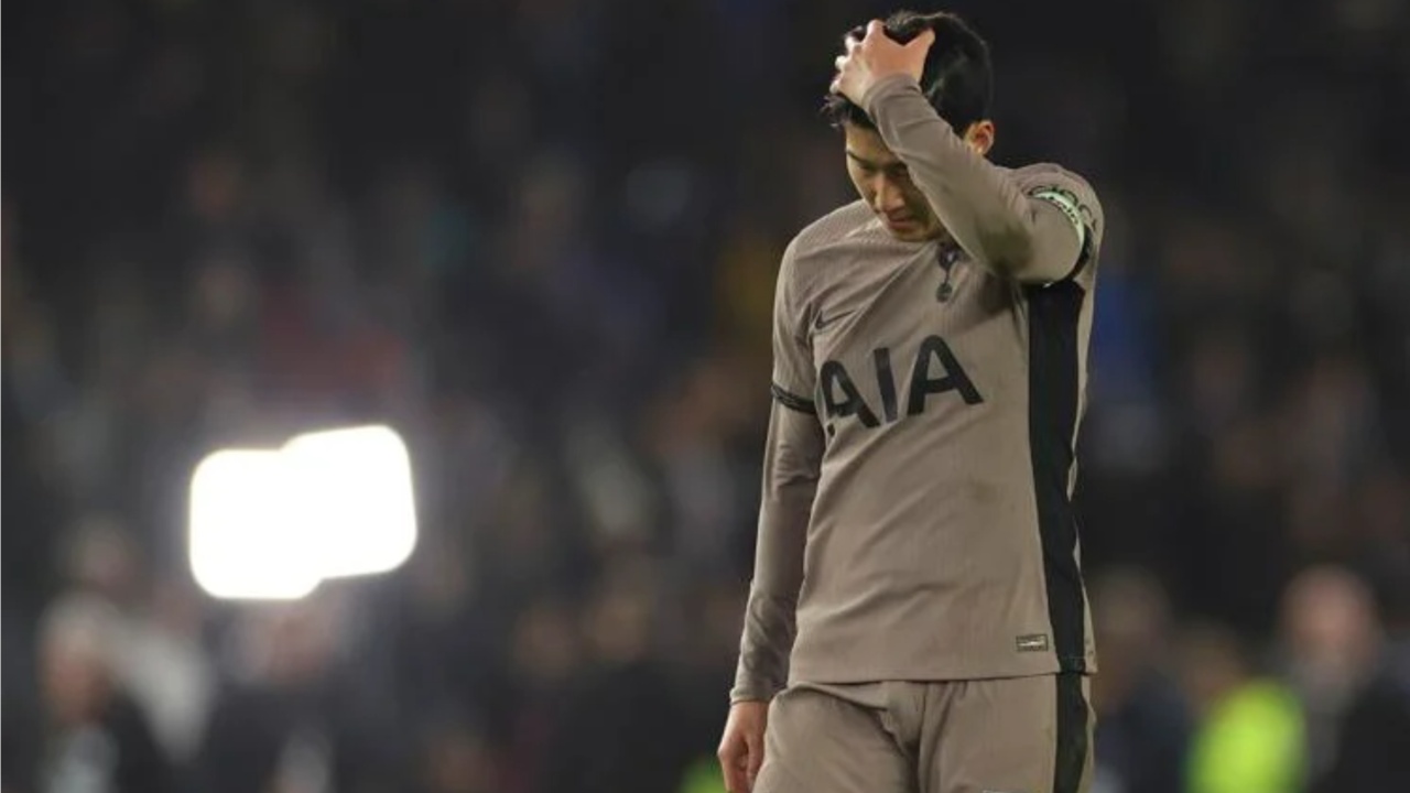 “Na mungoi energjia”, Postecoglou “justifikon” Tottenham: Djemtë dhanë gjithçka në fushë