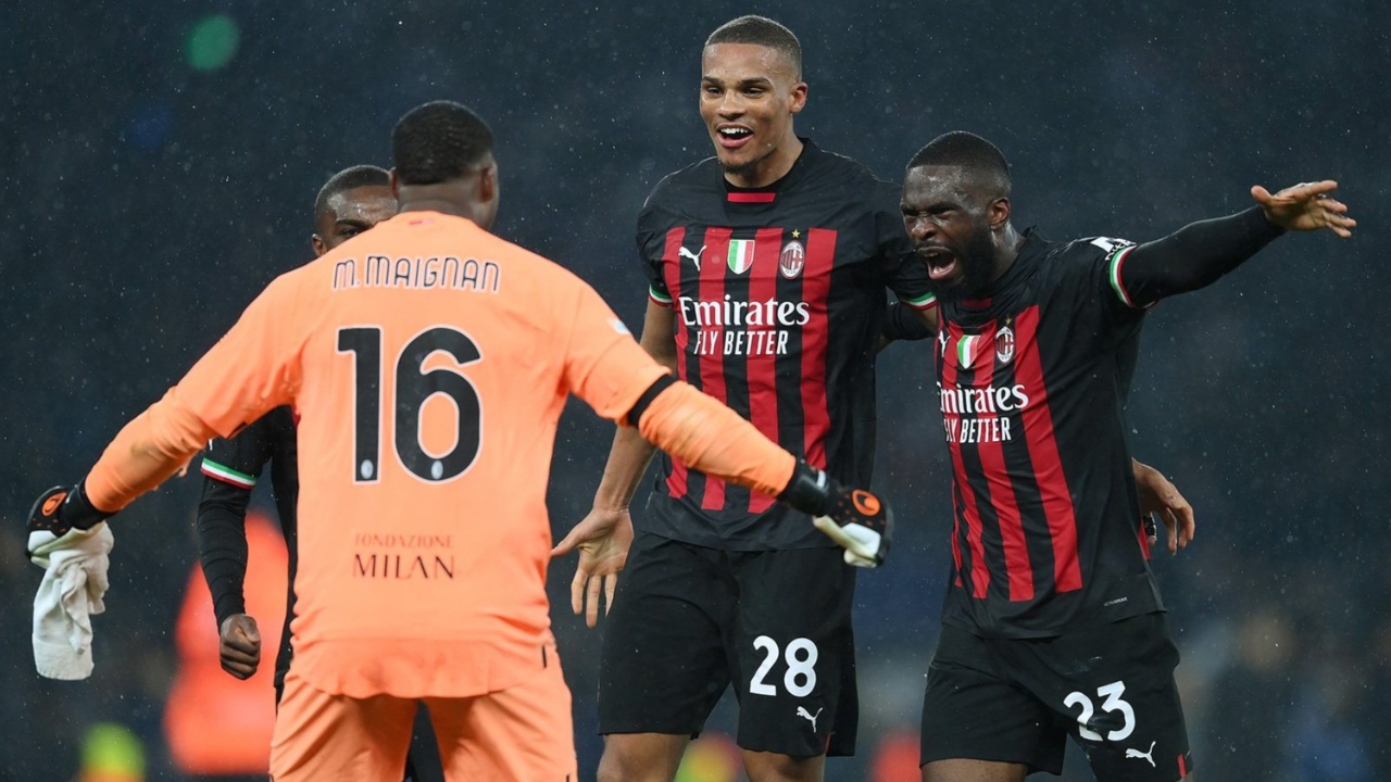 Prapavija e “copëtuar”, Milan gati të hyjë fuqishëm në merkato për 3 lojtarë të Premier League