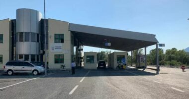 I dënuar për prodhim dhe shitje droge/ Kapet 23-vjeçari në Muriqan, pritet ekstradimi në Kosovë