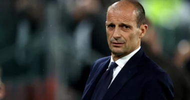 Allegrin e thërrasin në Arabi, por tekniku italian ëndërron Premier League