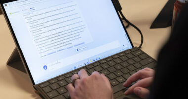 Nëse pyesni Chat-GPT lidhur me ilaçet, ekziston mundësia që t’ju jap përgjigjen e gabuar