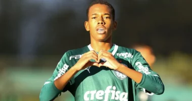 Pas Vitor Roque k&euml;rkohet nj&euml; tjet&euml;r &ldquo;yll&rdquo; brazilian, Barcelona vihet pas Messinho