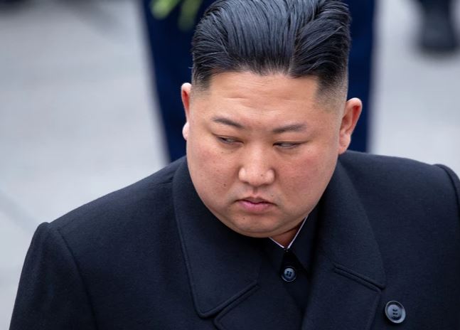 Kim Jong Un urdhëron forcat e armatosura të përgatiten për luftë   