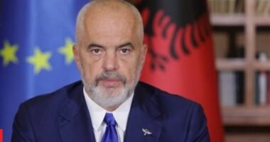 Rama kujton masakrën e Reçakut: Nderim për viktimat e krimit shtetëror të luftës për spastrim etnik