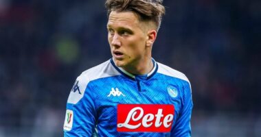 Zielinski &ldquo;tradh&euml;ton&rdquo; Inter, Napoli k&euml;rkon me ngul rinovimin e &ldquo;yllit&rdquo; polak