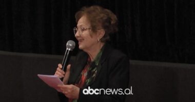 “Lulëkuqe mbi mure” vjen i ri/ Filmi restaurohet 47 vjet pas xhirimit të tij