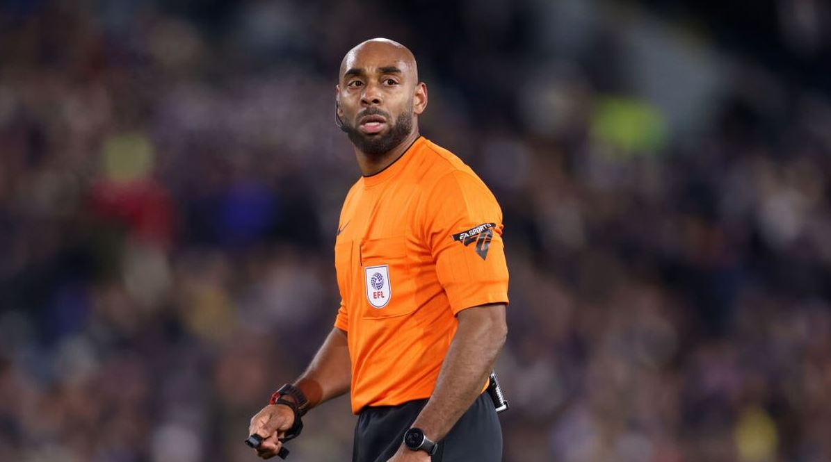 Për herë të parë pas 15 vitesh, një gjyqtar me ngjyrë drejton një ndeshje të Premier League