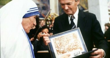 E njohu e gjithë bota, 44 vjet më parë Shën Terezës iu nda çmimi Nobel për paqe