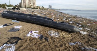 Barcelonë, homazhe simbolike për mijëra emigrantë që humbën jetën në Mesdhe