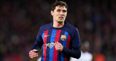 T&euml; &ldquo;fiksuar&rdquo; pas danezit, &ldquo;Bardhezinjt&euml;&rdquo; e Newcastle k&euml;rkojn&euml; &ldquo;yllin&rdquo; e Bar&ccedil;a-s