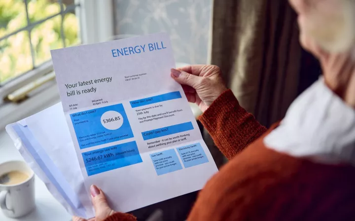 Rritet me 39% numri i familjeve që nuk mund të paguajnë energjinë elektrike në Angli