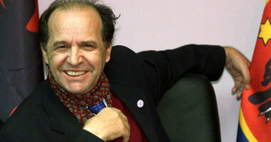 Kosovë, 18 vjet më parë ndërroi jetë ish-presidenti Ibrahim Rugova