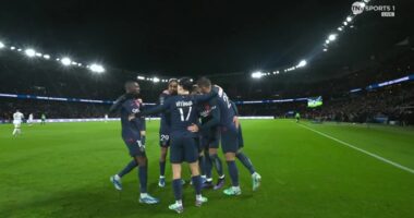 VIDEO/ Dyfishon shifrat, Kylian Mbappe d&euml;rgon topin n&euml; rrjet&euml;n e Toulouse