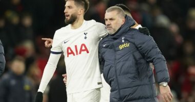 Tjetër emër në listën për stolin e “Tre Luanëve”, Federata Angleze kërkon Ange Postecoglou