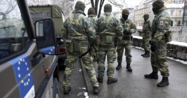 Greqia “bllokon” Shqipërinë në BE/ Propozon Shkupin për marrëveshjen e mbrojtjes, por unioni e rrëzon