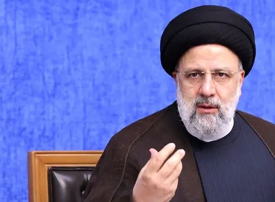 Presidenti iranian thirrje vendeve myslimane për vendosjen e një rendi të ri botëror