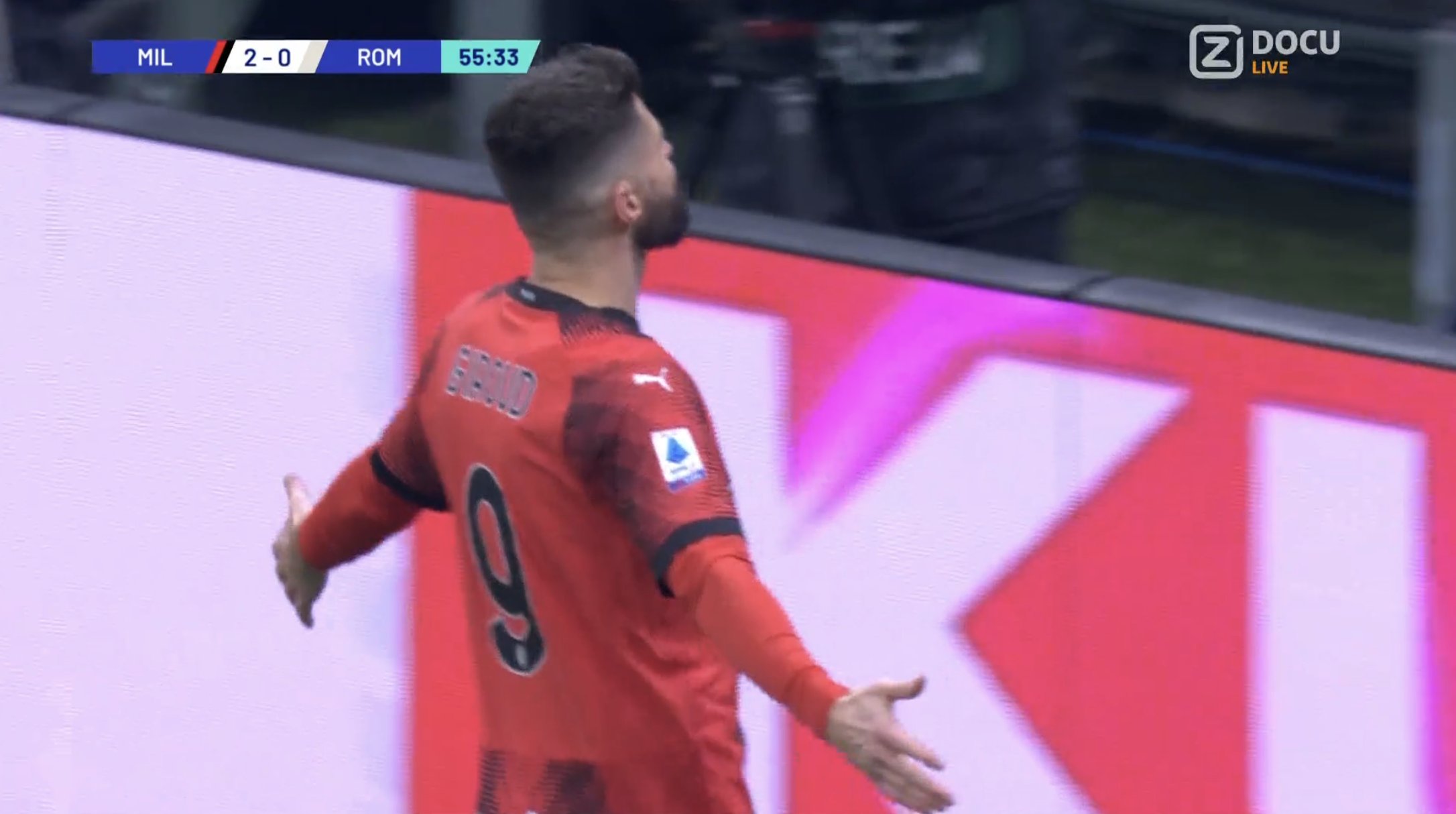 VIDEO/ Dyfishohen shifrat në “San Siro”, Olivier Giroud ndëshkon “Verdhekuqtë” e Roma-s