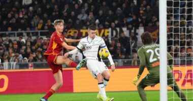 Mourinho e do te Roma, babi i talentit 18-vje&ccedil;ar prish planet e portugezit