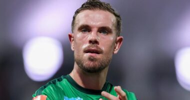 Pritet vetëm kalimi me sukses i testeve mjekësore, Henderson pranë “Harkëtarëve” të Ajax