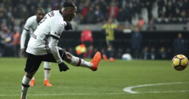 Rikthehet &ldquo;mjeshtri&rdquo; i trivel&euml;s, Quaresma gati t&euml; n&euml;nshkruaj&euml; me &ldquo;gjigant&euml;t&rdquo; e Turqis&euml;