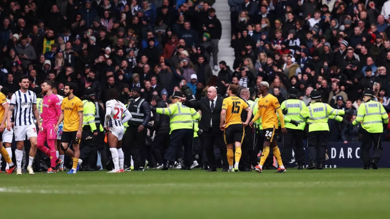 “Sezoni i turpit”, në Angli të shqetësuar nga dhuna në futboll