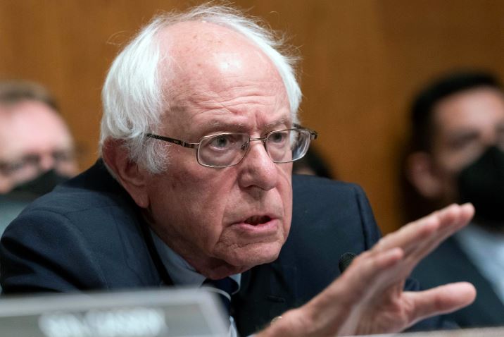 Senatori Sanders: Shtëpia e Bardhë duhet të “ndryshojë kursin” ndaj luftës Izrael-Hamas