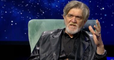 “Më ndryshoi jetën si artist dhe si njeri”, Shpend Bengu tregon udhëtimin e parë në Finlandë para 30 vitesh