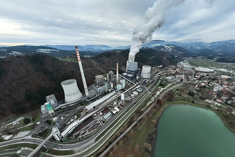 Skandal në Slloveni, punonjësit e termocentralit vjedhin rreth 100 tonë bakër