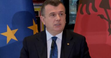 “T’i japim fund monopolizimit të policisë”, Balla: Po përfundojmë  ligjin e ri për policinë e shtetit