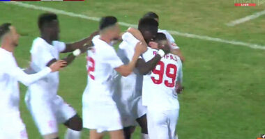 VIDEO/ Fillon festa e &ldquo;Demave&rdquo;, Maguette nd&euml;shkon &ldquo;Kuqeblut&euml;&rdquo; n&euml; &ldquo;Loro Bori&ccedil;i&rdquo;